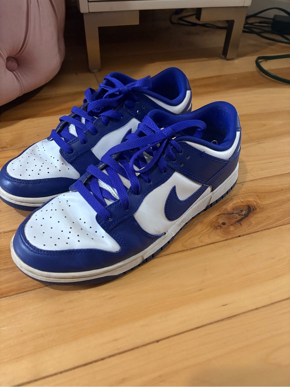 Nike Low-Top Sneakers in Royal Blue and White